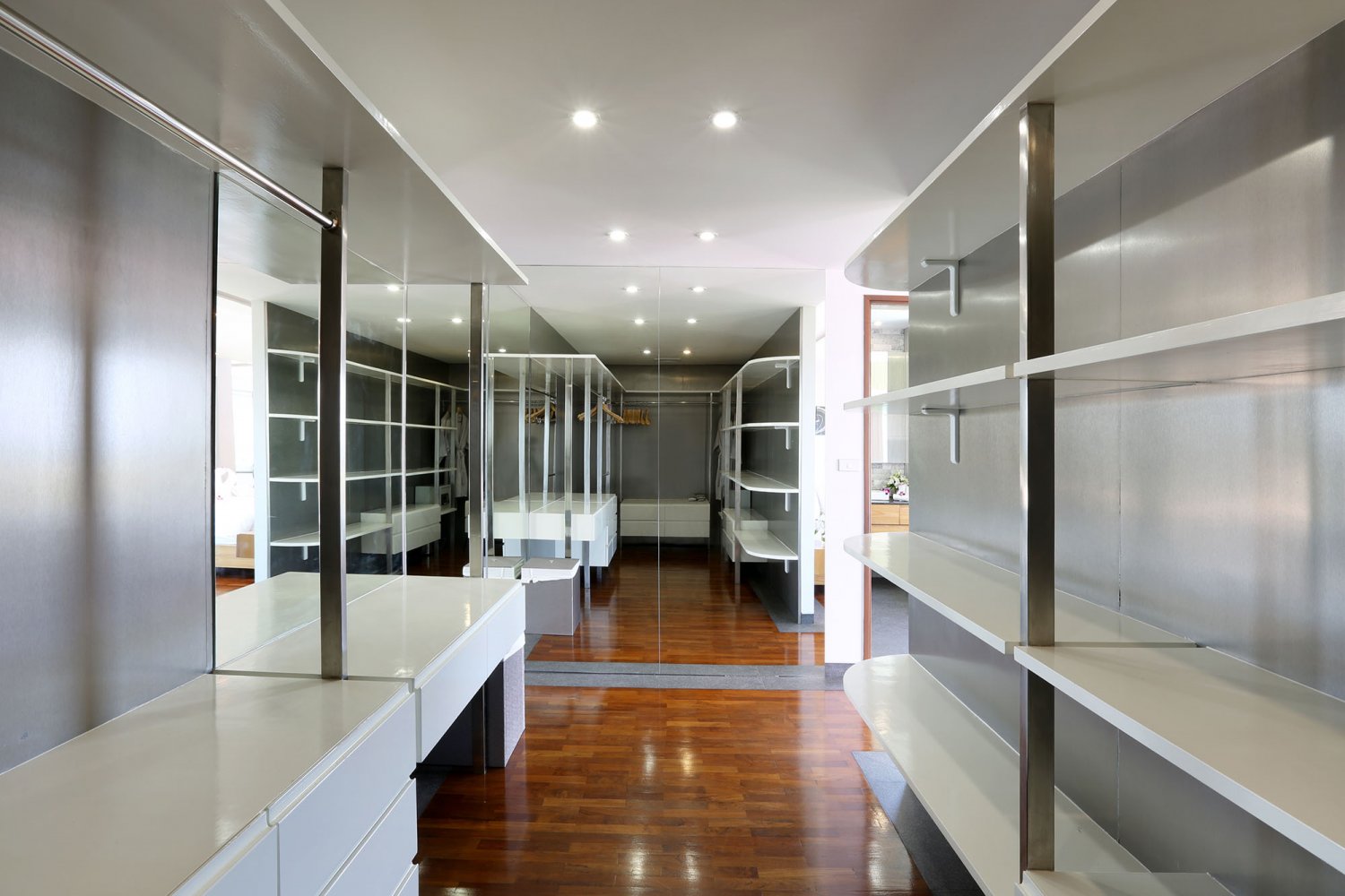 Property image - full photo 68