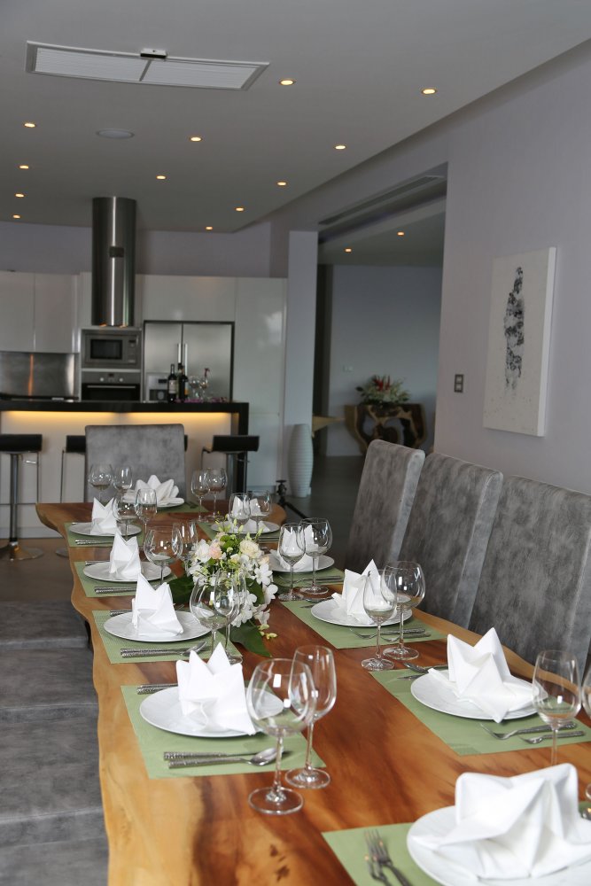 Property image - full photo 38