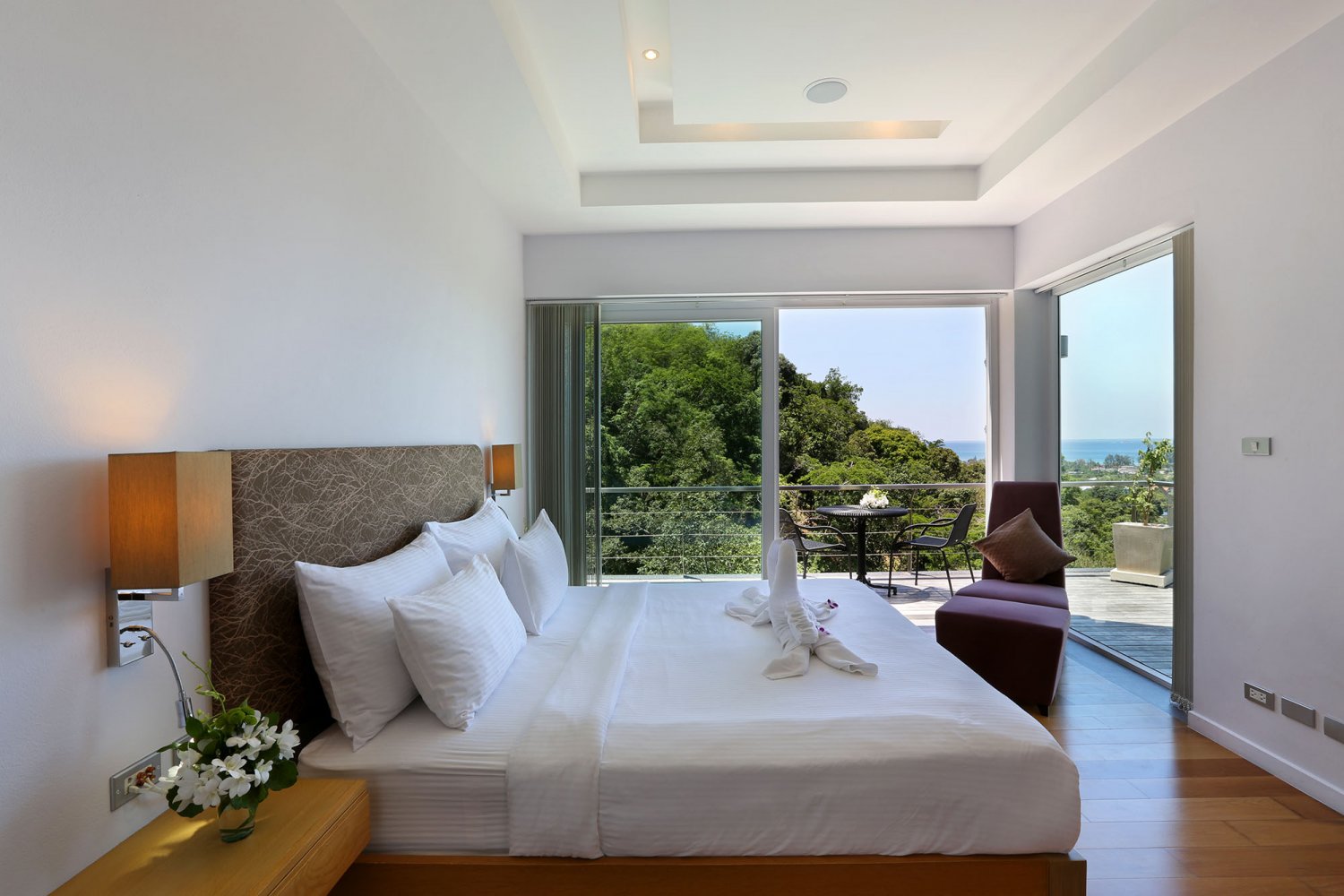 Property image - full photo 33