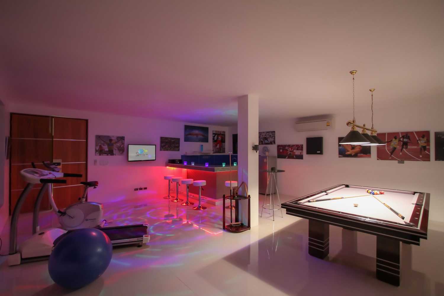 Property image - full photo 18