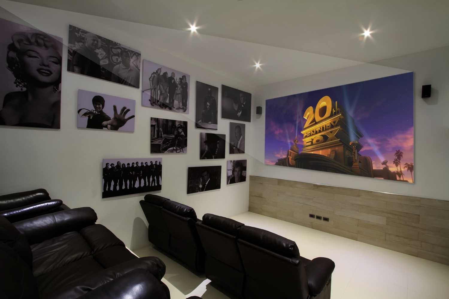 Property image - full photo 16