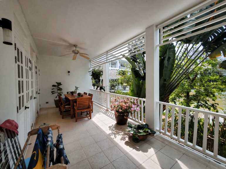 Property image - full photo 12
