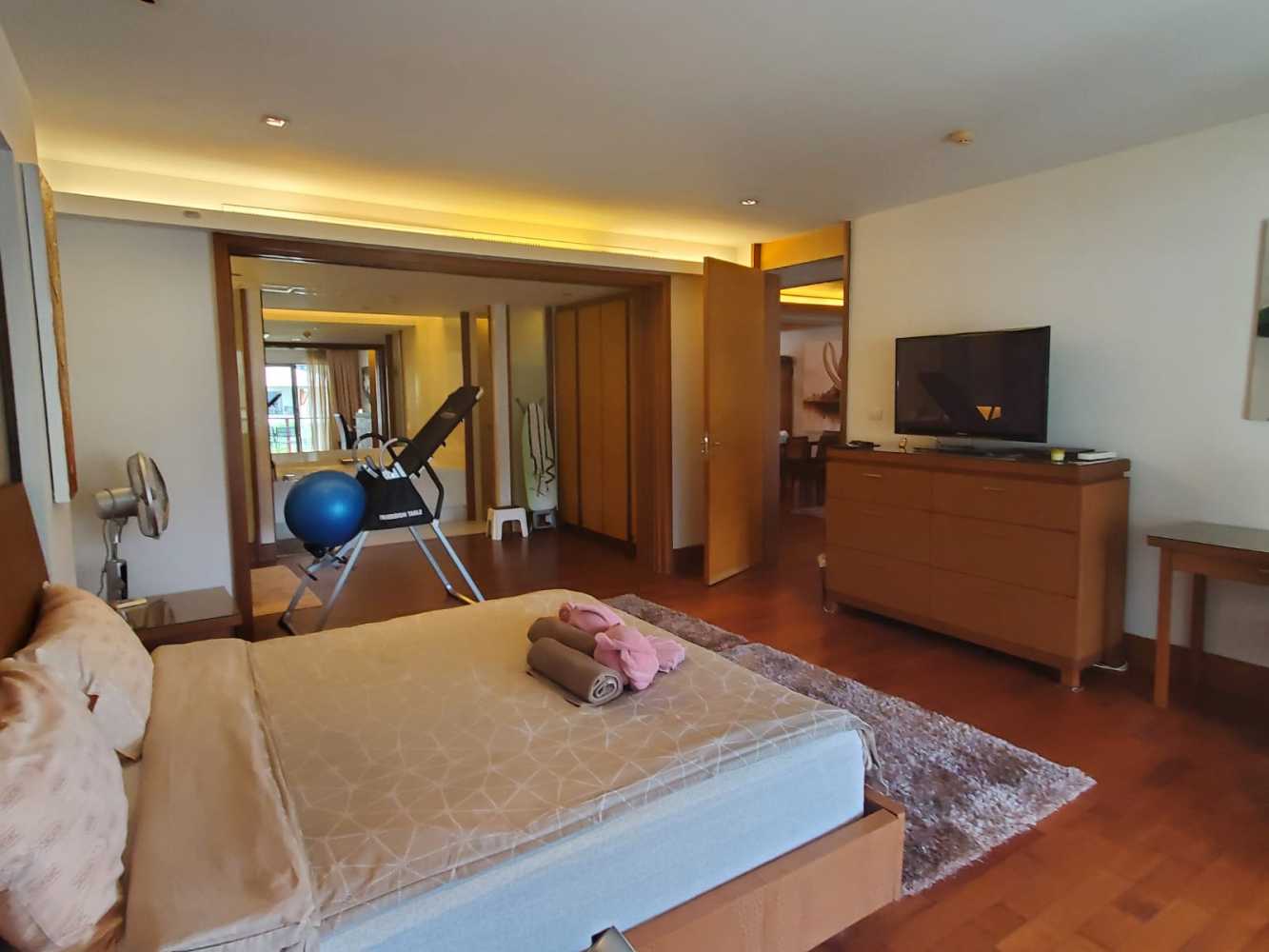 Property image - full photo 18
