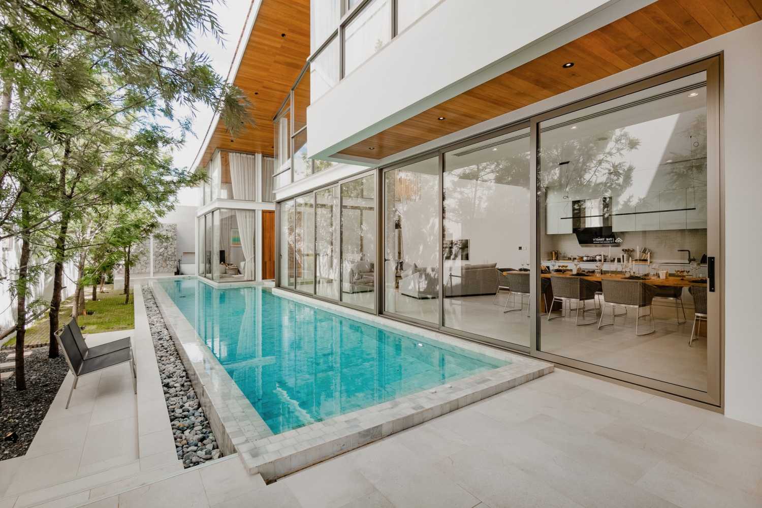 Property image - full photo 1