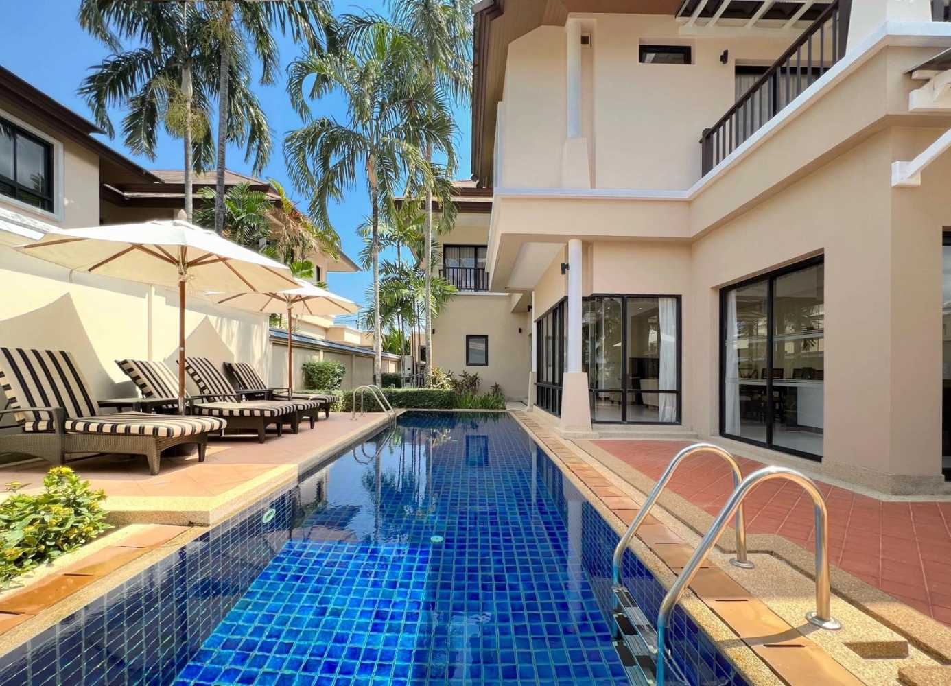 Property image - full photo 1