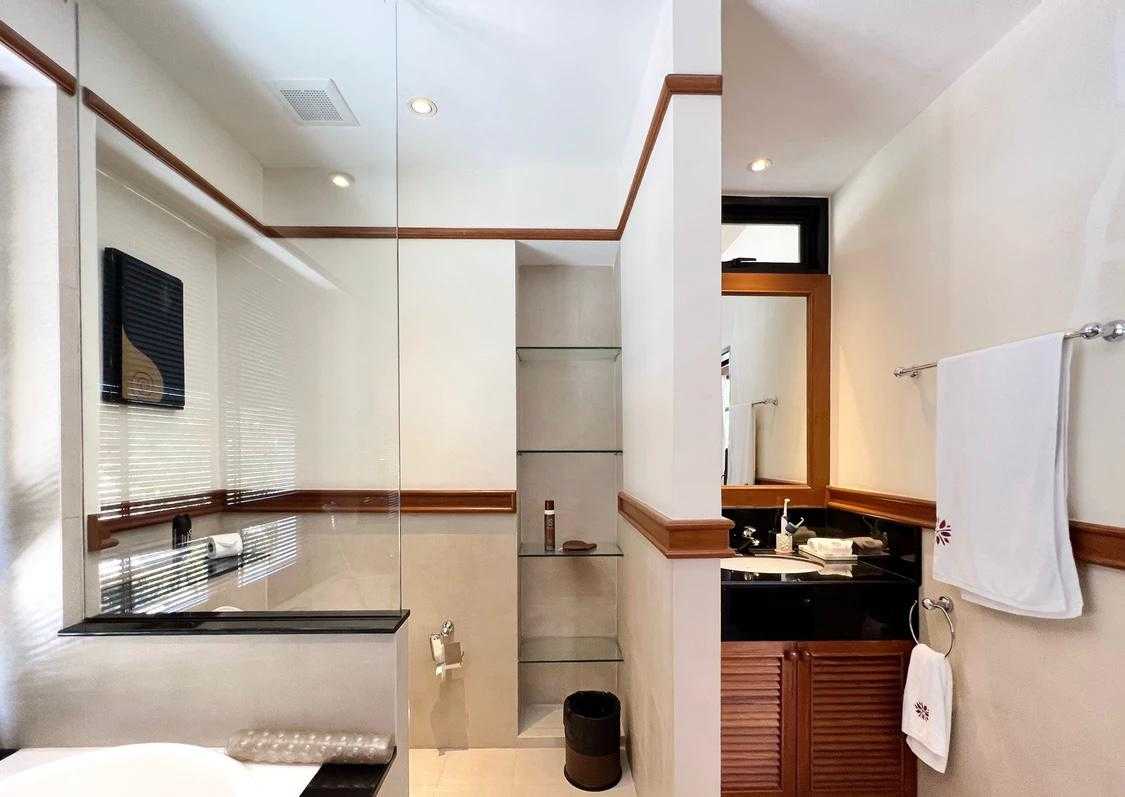 Property image - full photo 19