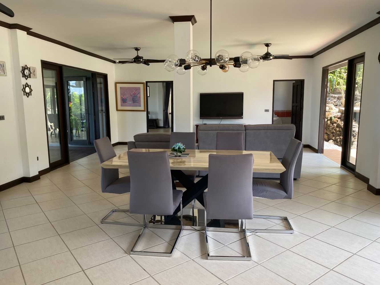 Property image - full photo 17
