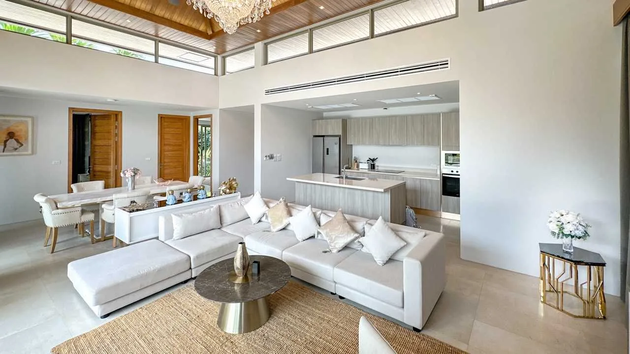 Property image - full photo 4