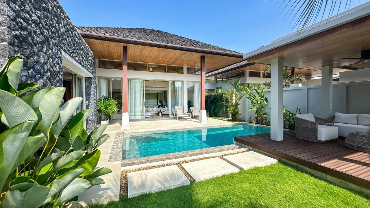 Property image - full photo 1