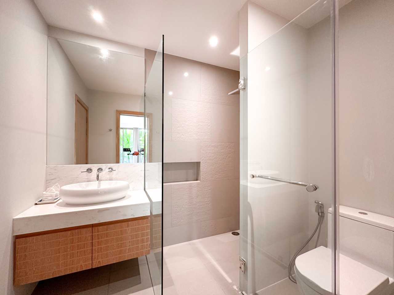 Property image - full photo 19