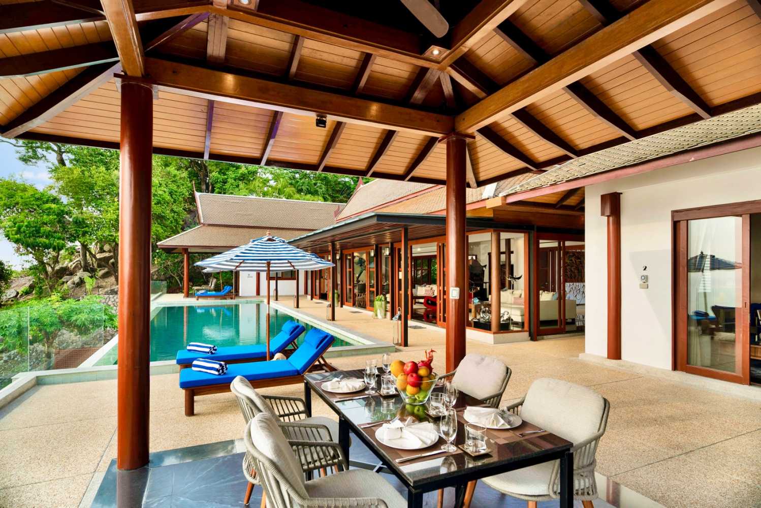 Property image - full photo 4