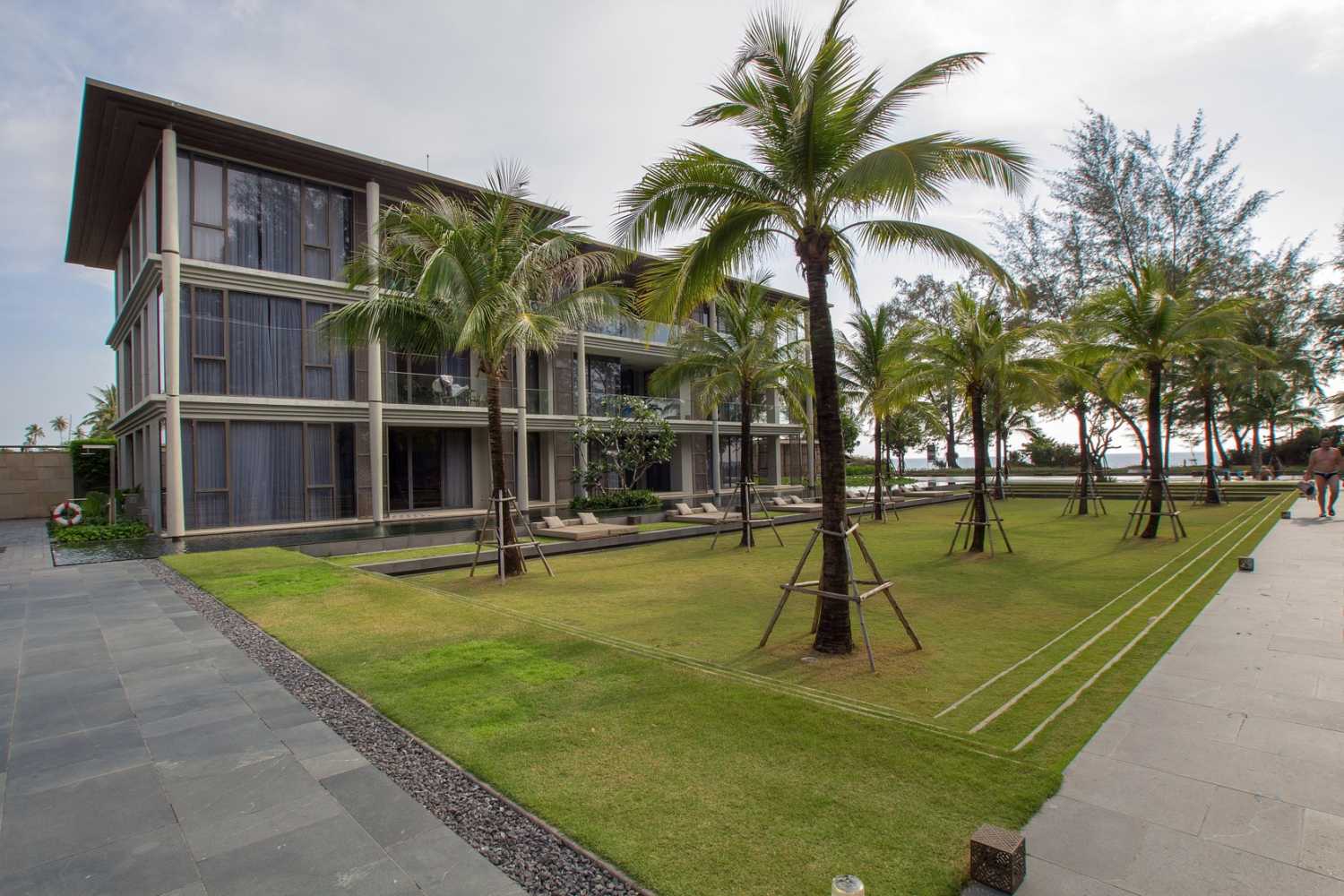 Property image - full photo 10