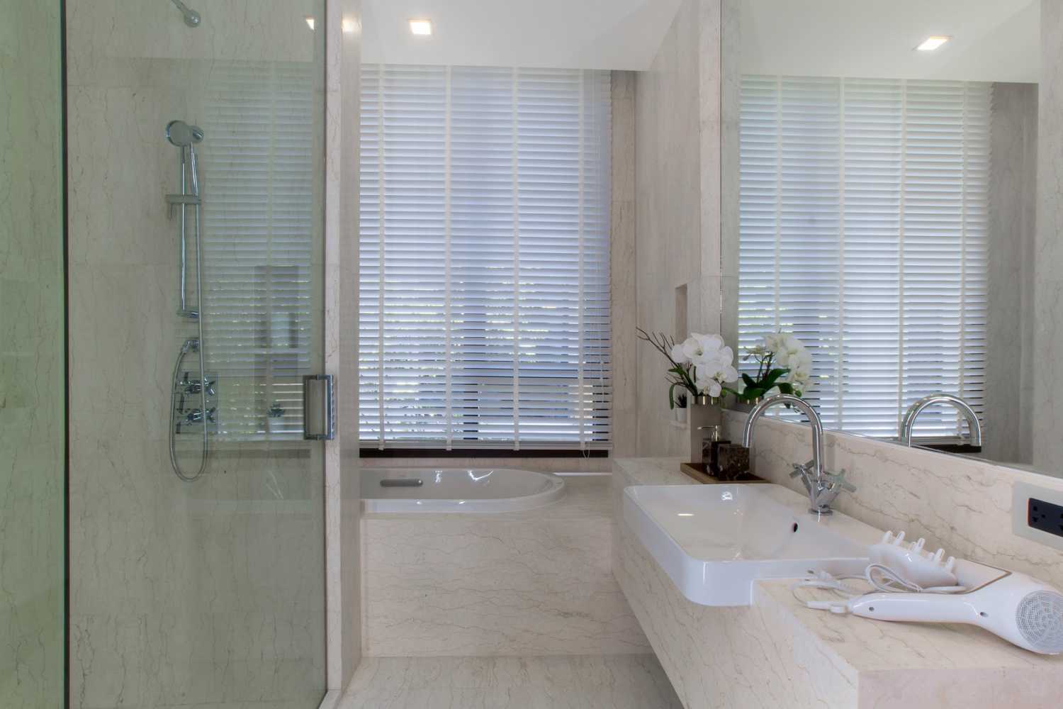 Property image - full photo 41