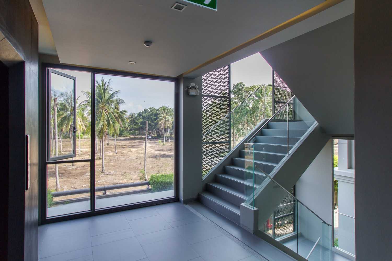 Property image - full photo 43
