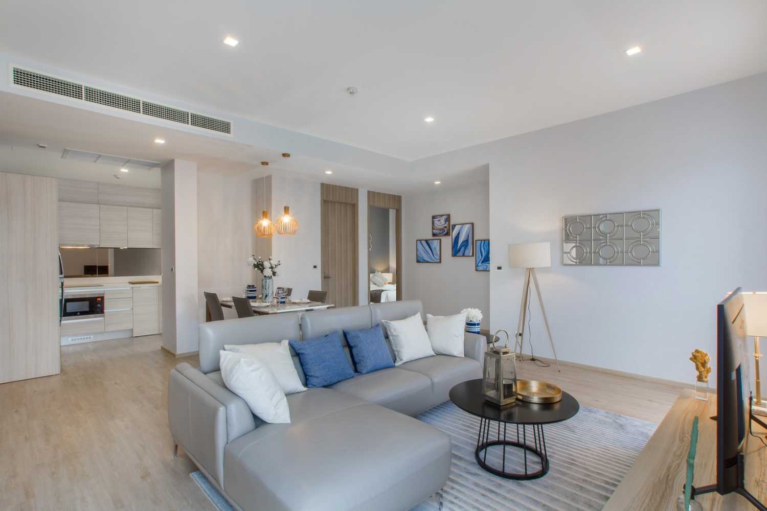 Property image - full photo 53