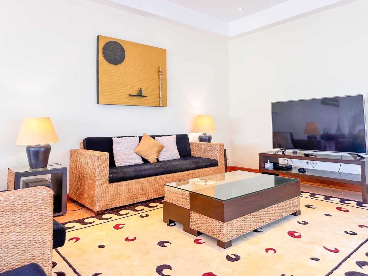 Property image - full photo 4
