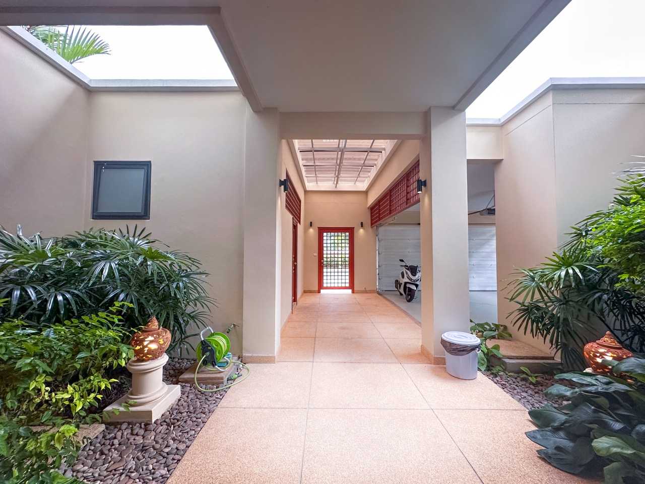 Property image - full photo 21