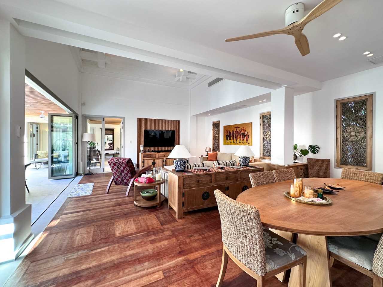 Property image - full photo 5
