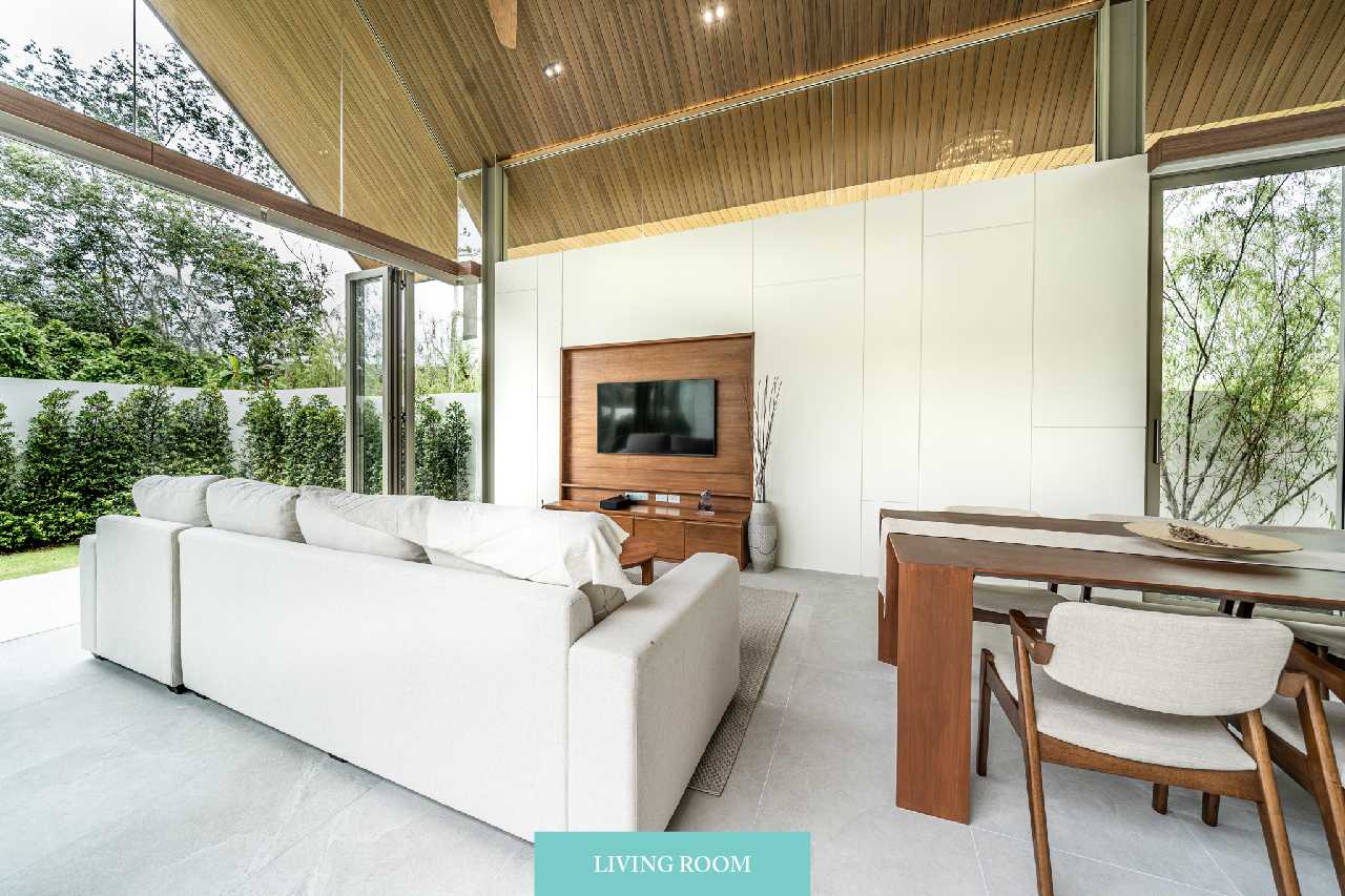 Property image - full photo 3