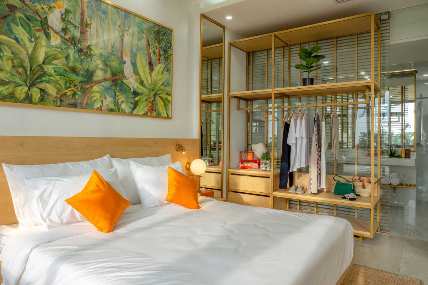Property image - full photo 12
