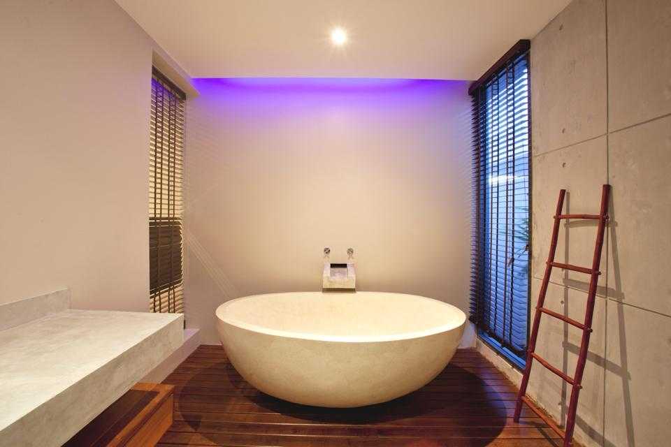 Property image - full photo 8