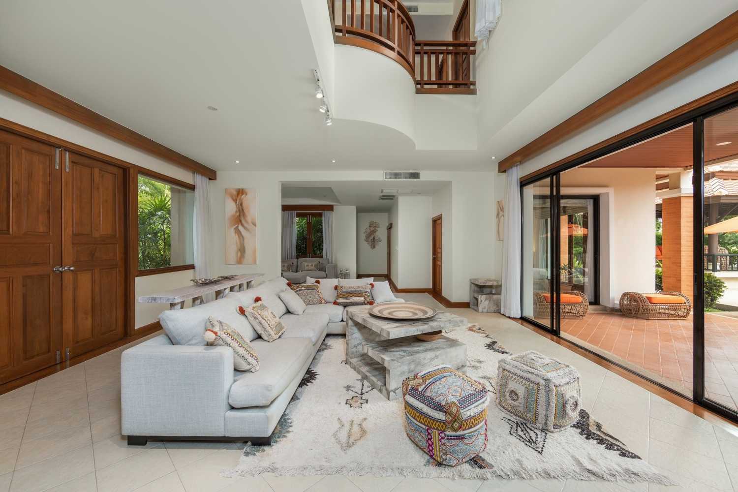 Property image - full photo 10