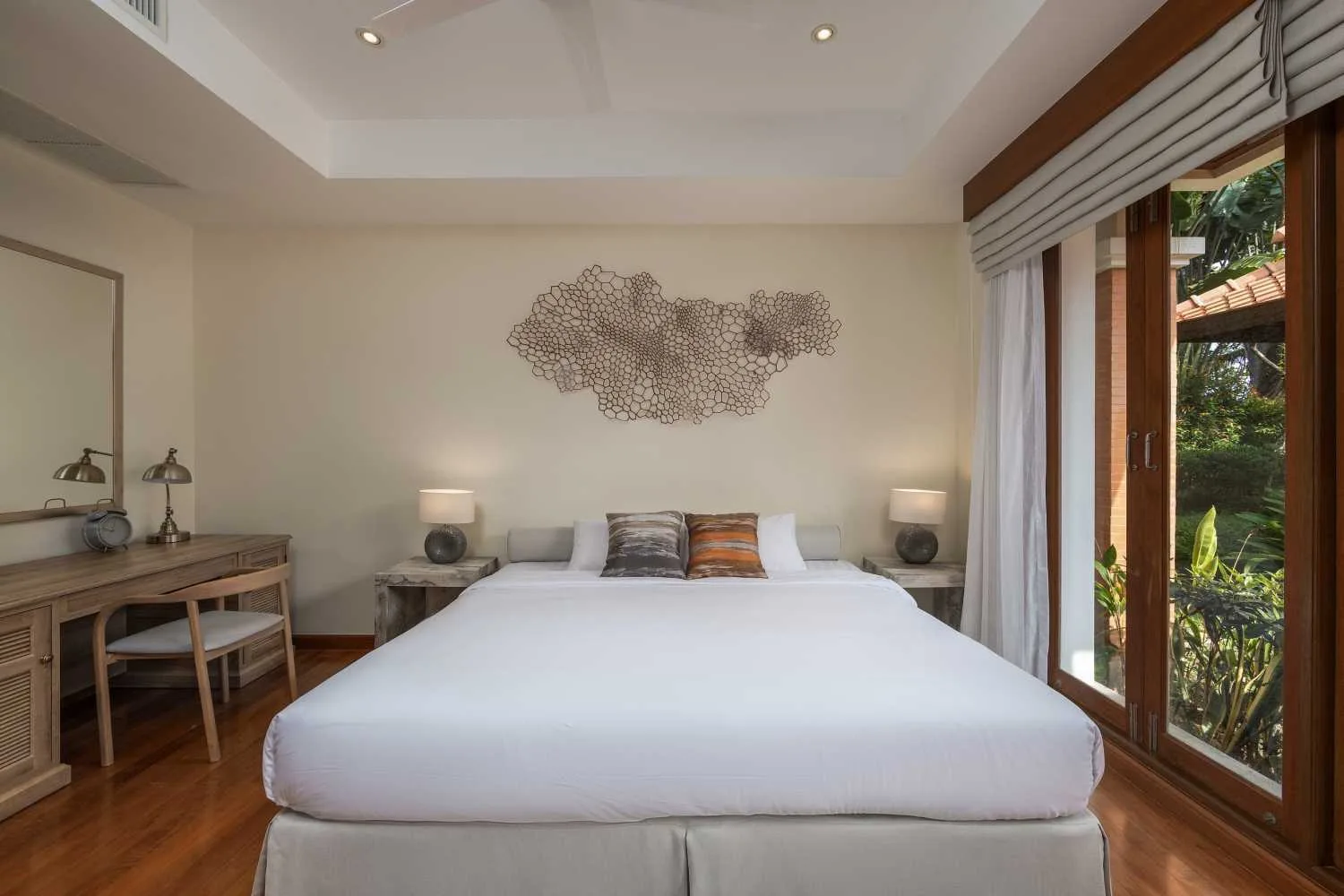 Property image - full photo 17