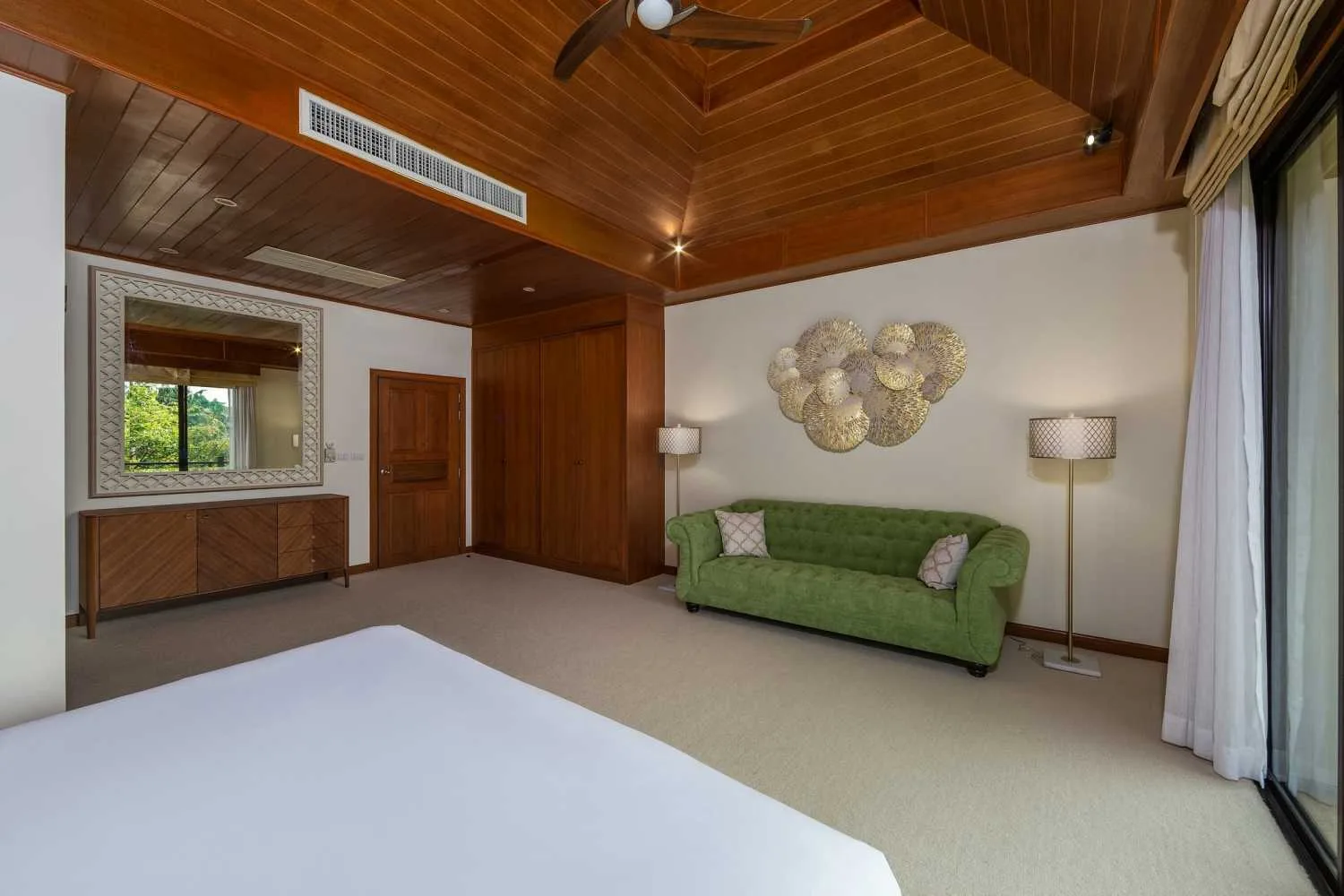 Property image - full photo 30