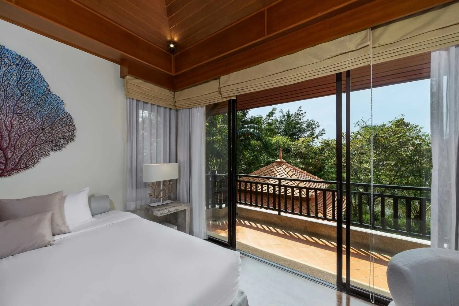 Property image - full photo 37