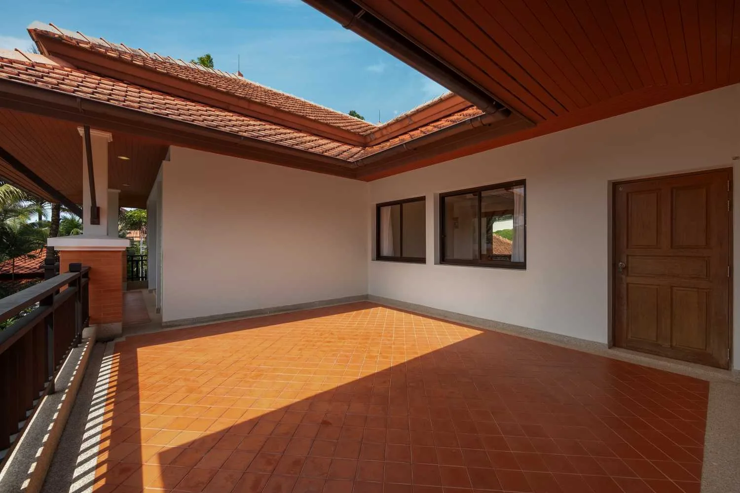 Property image - full photo 39