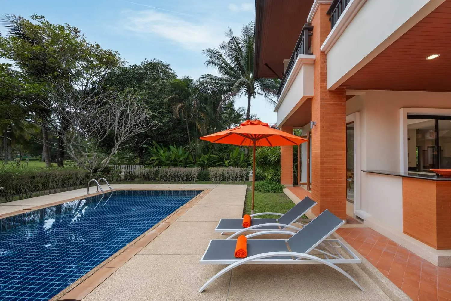 Property image - full photo 43
