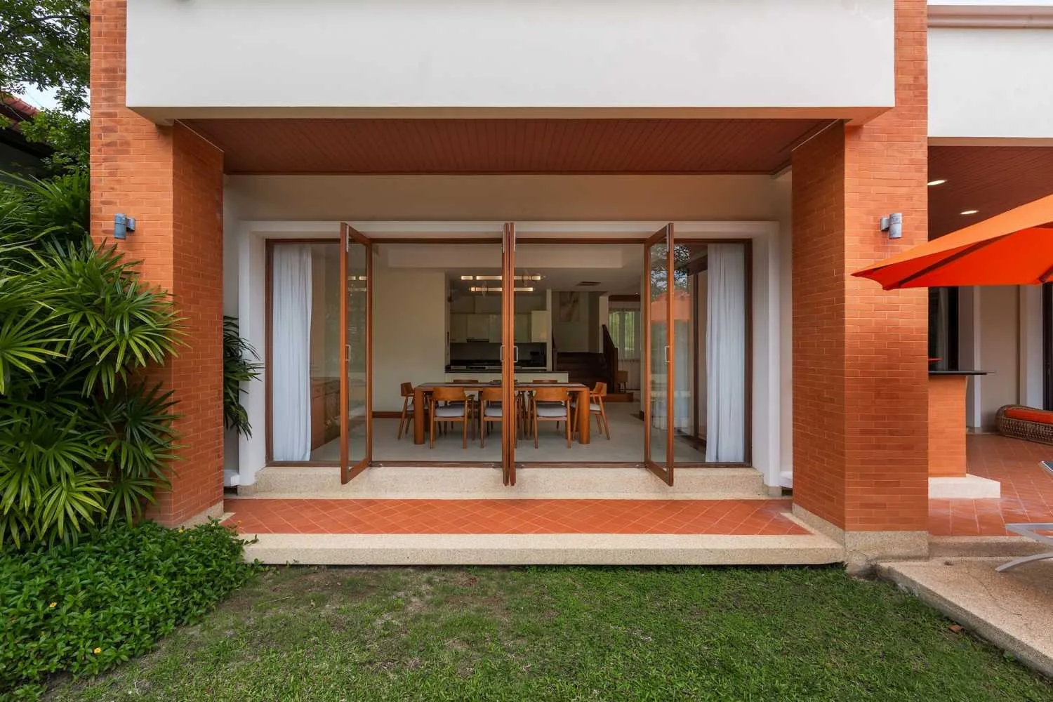 Property image - full photo 45