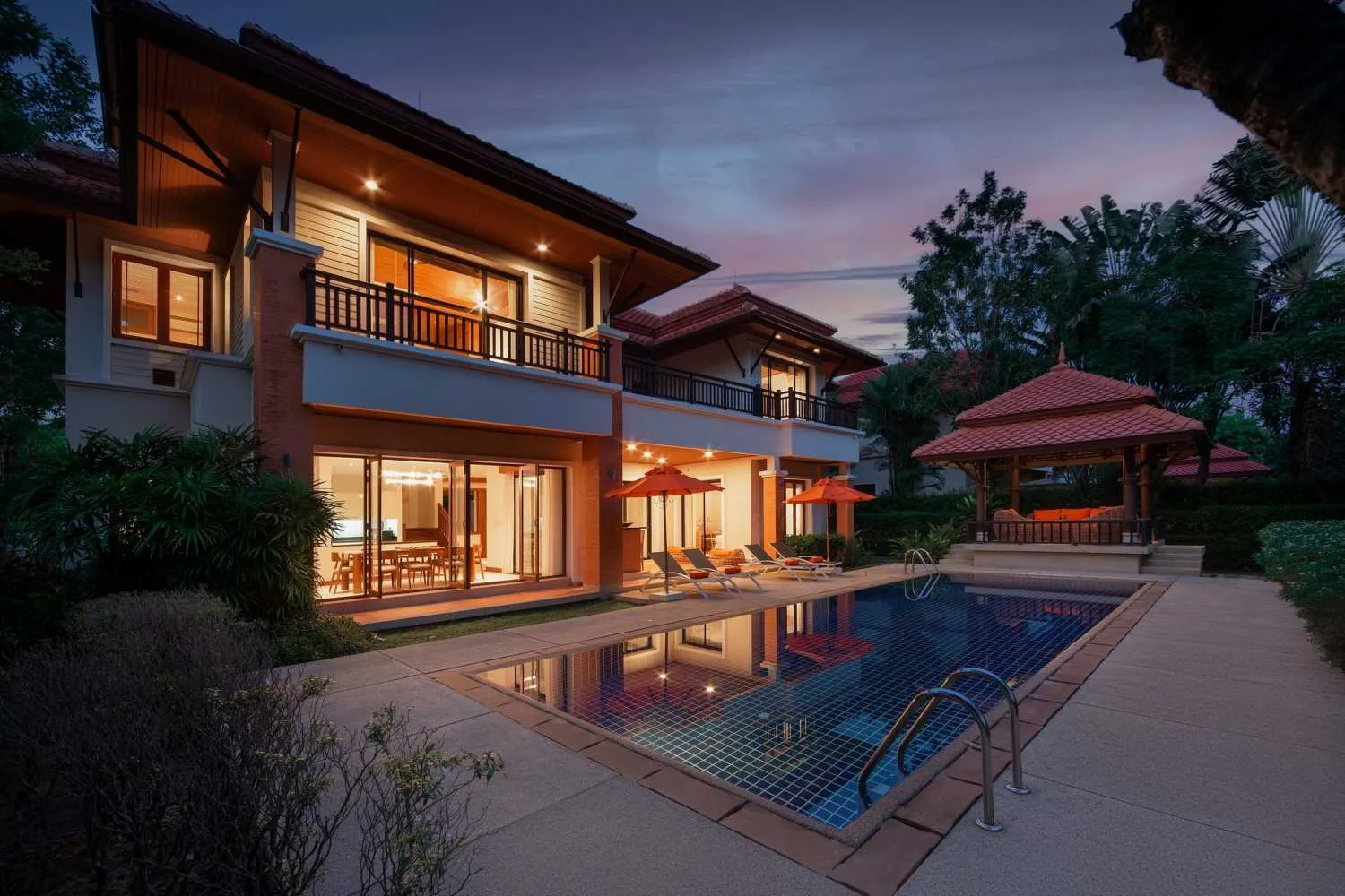 Property image - full photo 4