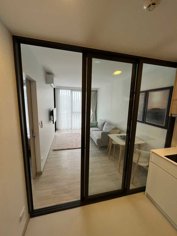 Property image - full photo 11