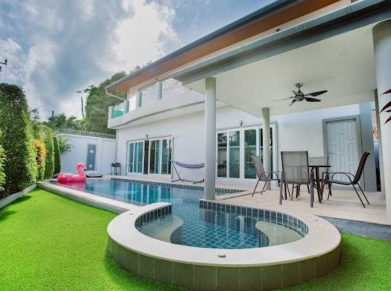 Property image - full photo 2