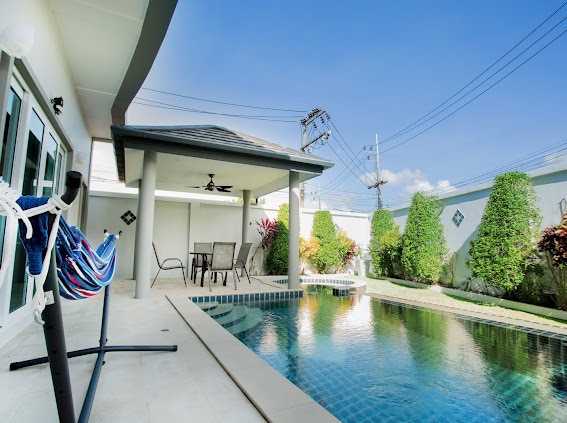 Property image - full photo 39