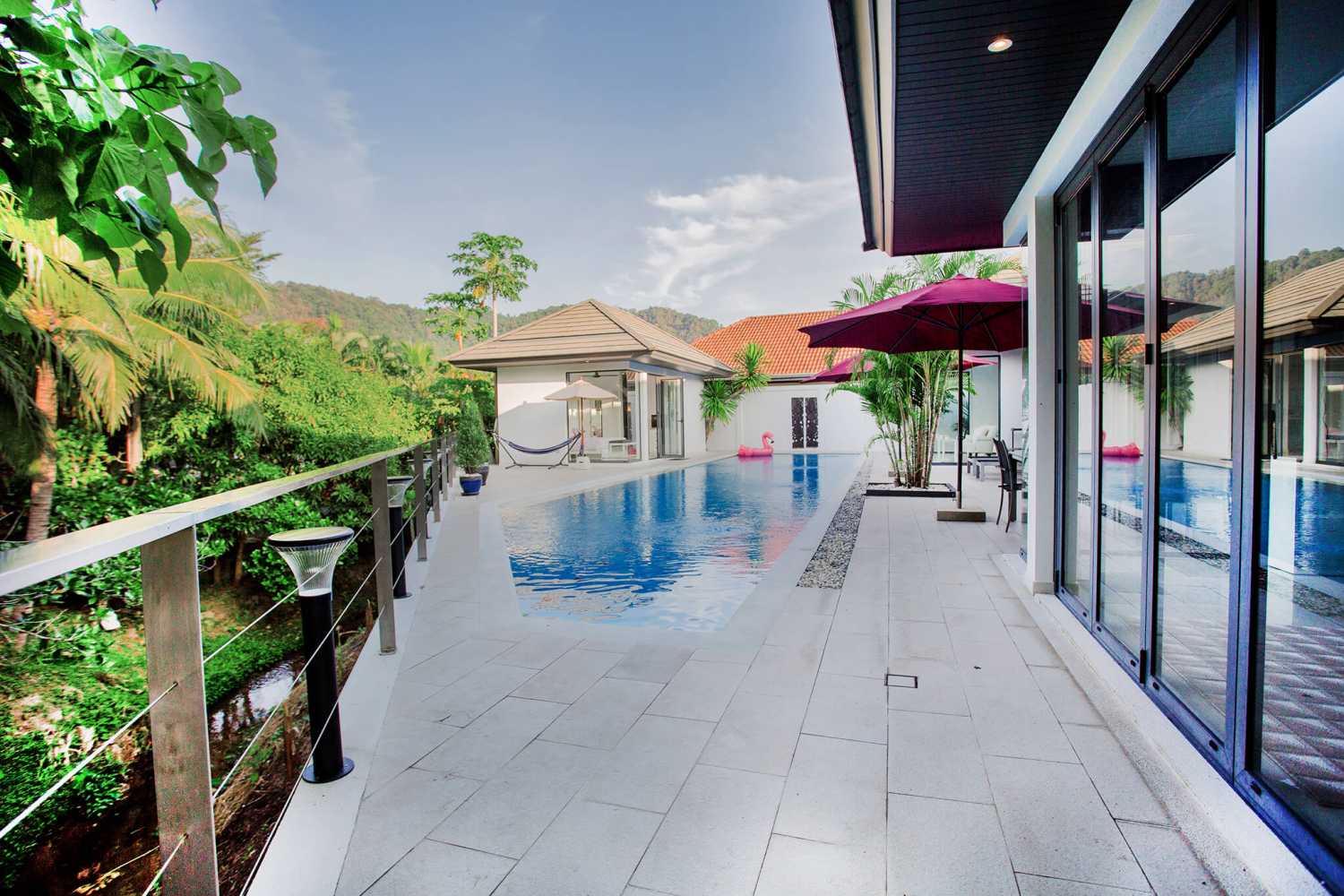 Property image - full photo 7