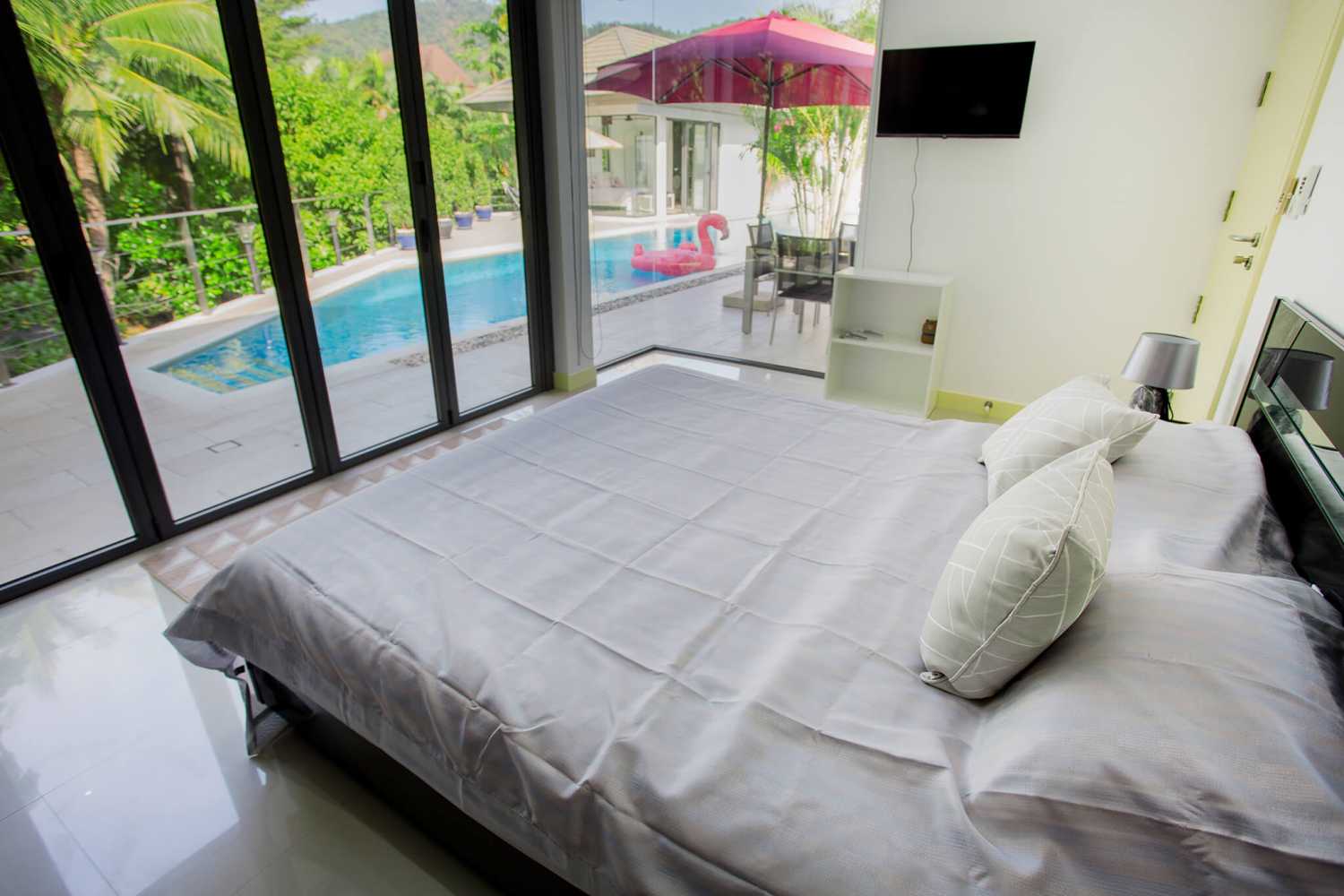 Property image - full photo 46