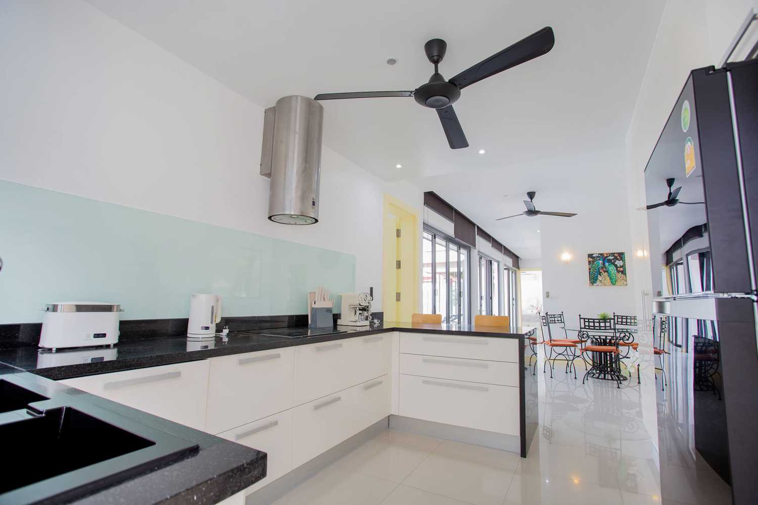 Property image - full photo 21