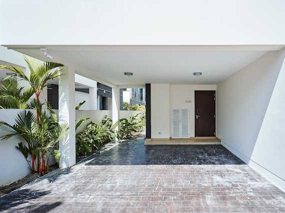 Property image - full photo 18