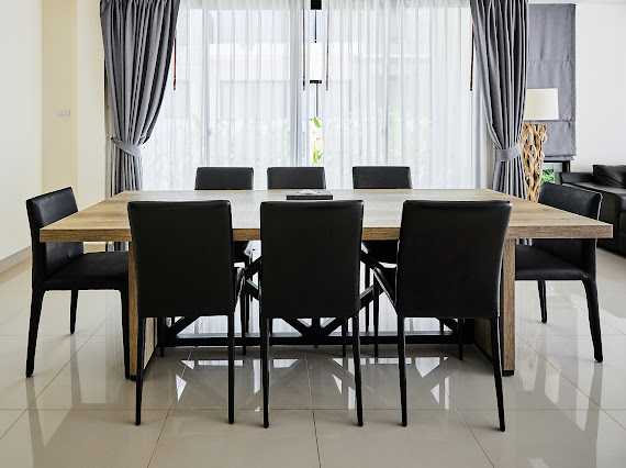 Property image - full photo 3