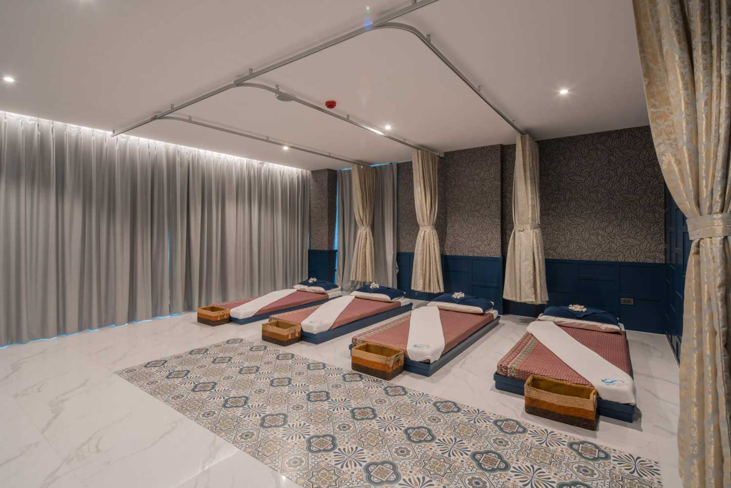 Property image - full photo 8