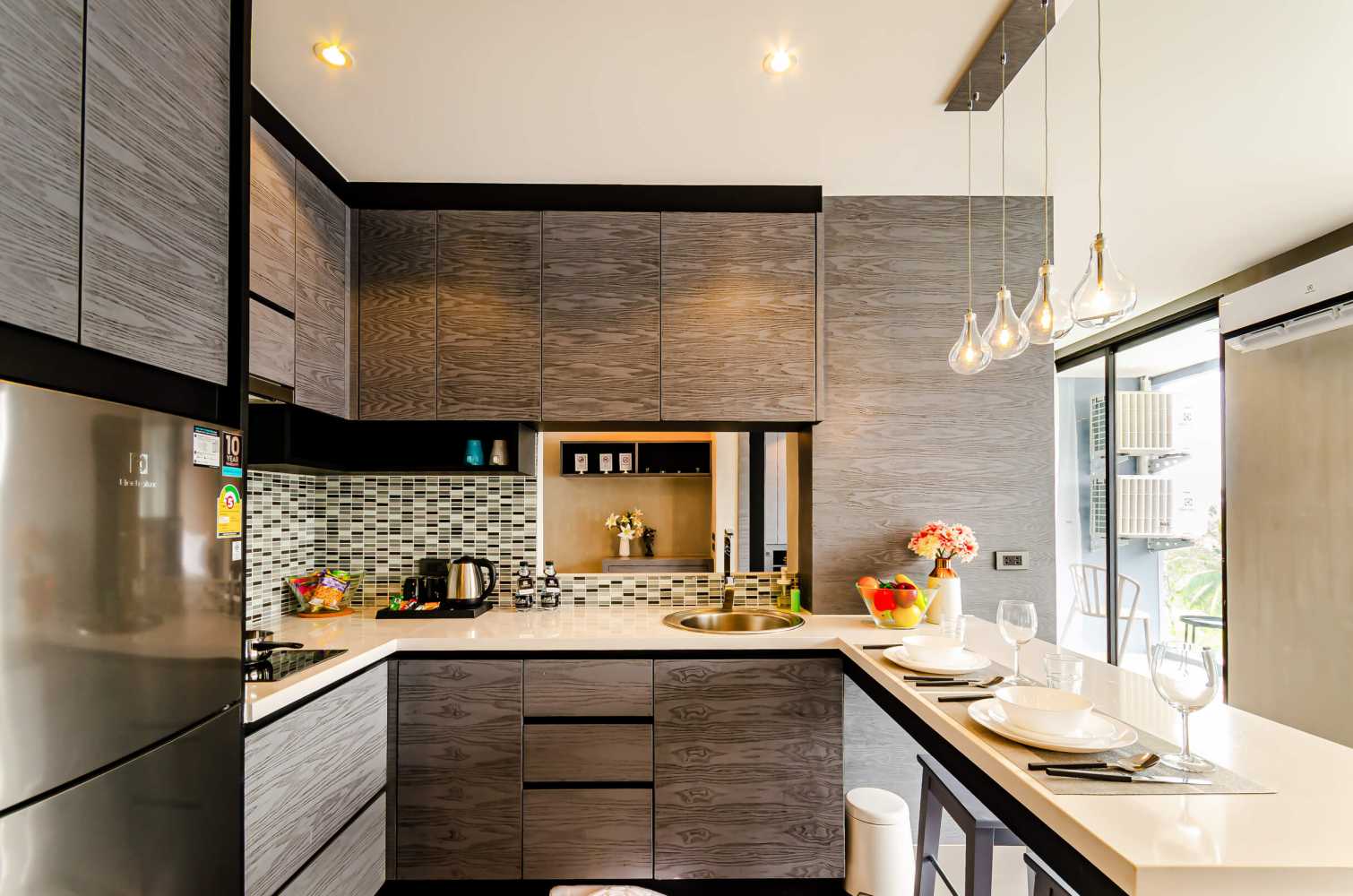 Property image - full photo 6