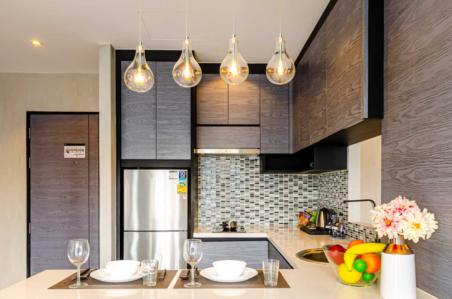 Property image - full photo 4