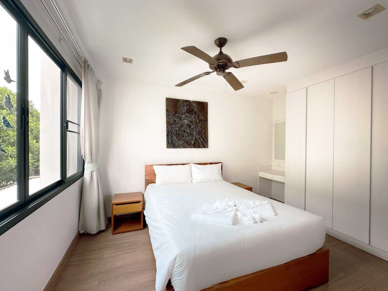 Property image - full photo 8