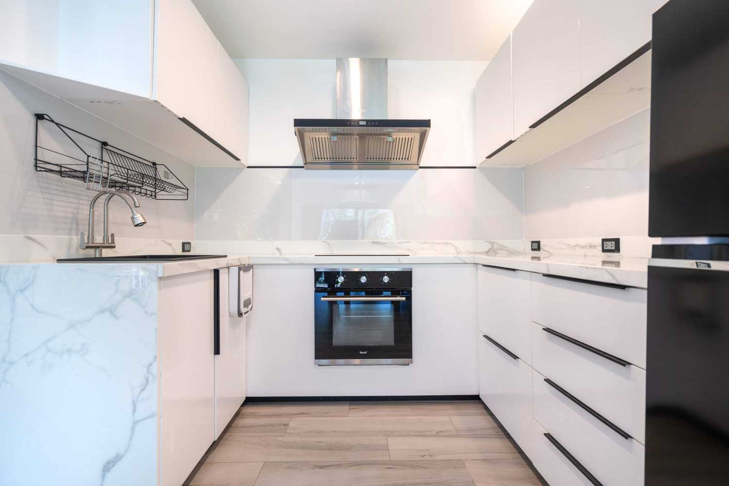 Property image - full photo 8