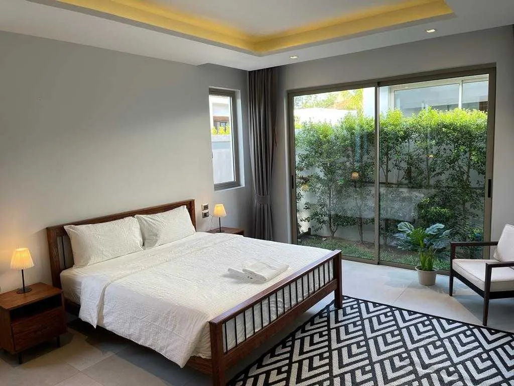 Property image - full photo 25