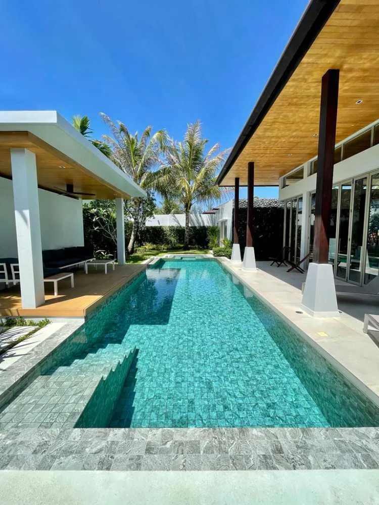 Property image - full photo 3