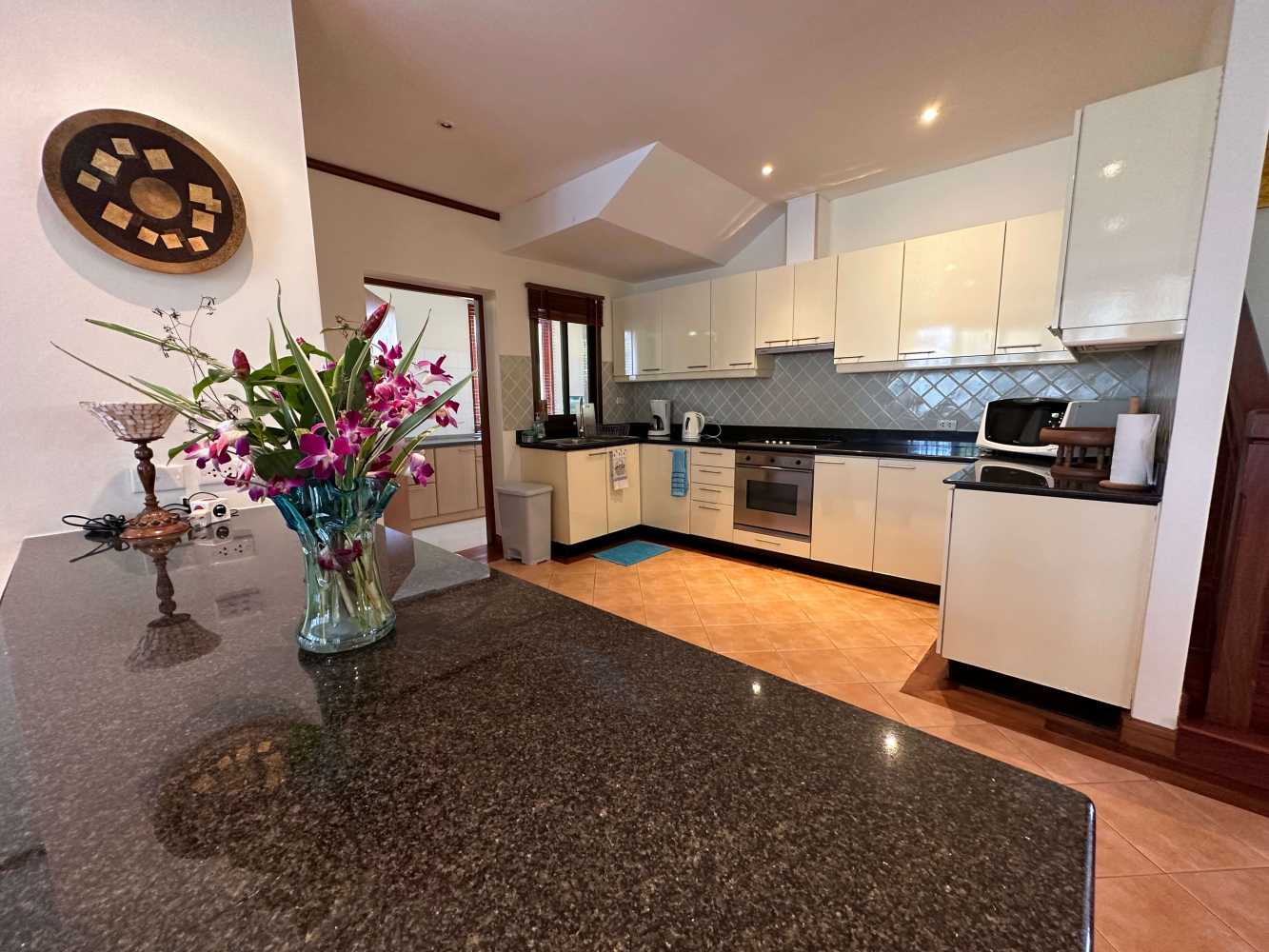Property image - full photo 6