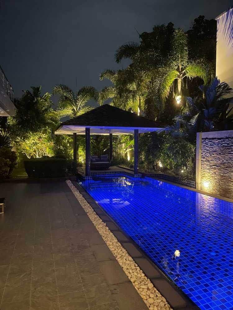 Property image - full photo 27